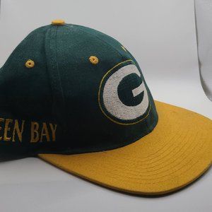 Vintage 90's Green Bay Packers NFL Licensed Green/Yellow snapback hat